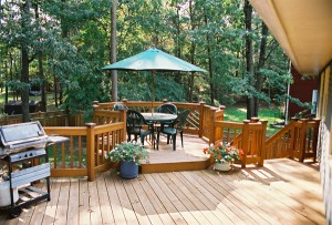 You deck is the perfect outdoor gathering space, ensure that it looks its best year-round with these tips. 