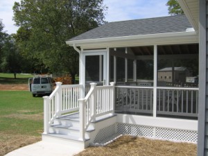 3 Important Considerations for Dreaming Up Your New Screen Porch