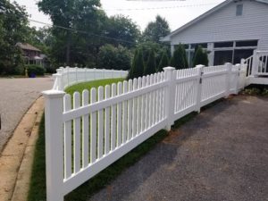 Advantages of Vinyl Fencing