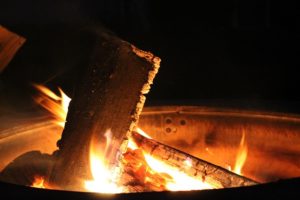 Tips for Using a Fire Pit on a Deck