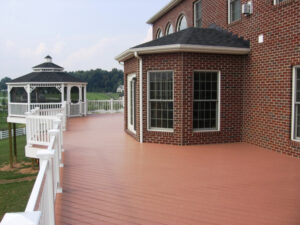 Mid-Atlantic Deck and Fence composite decking in Upper Marlboro