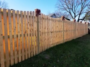 Decorate a Fence for Christmas Cheer!