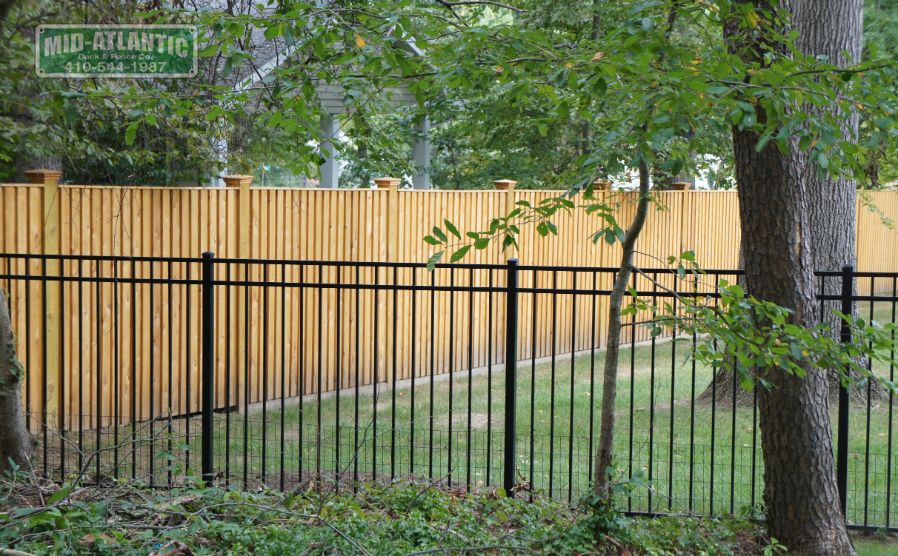 This customer in Severna Park Maryland needed a little privacy on the rear property line but did not want to total close in the entire yard with a privacy fence. love the look.