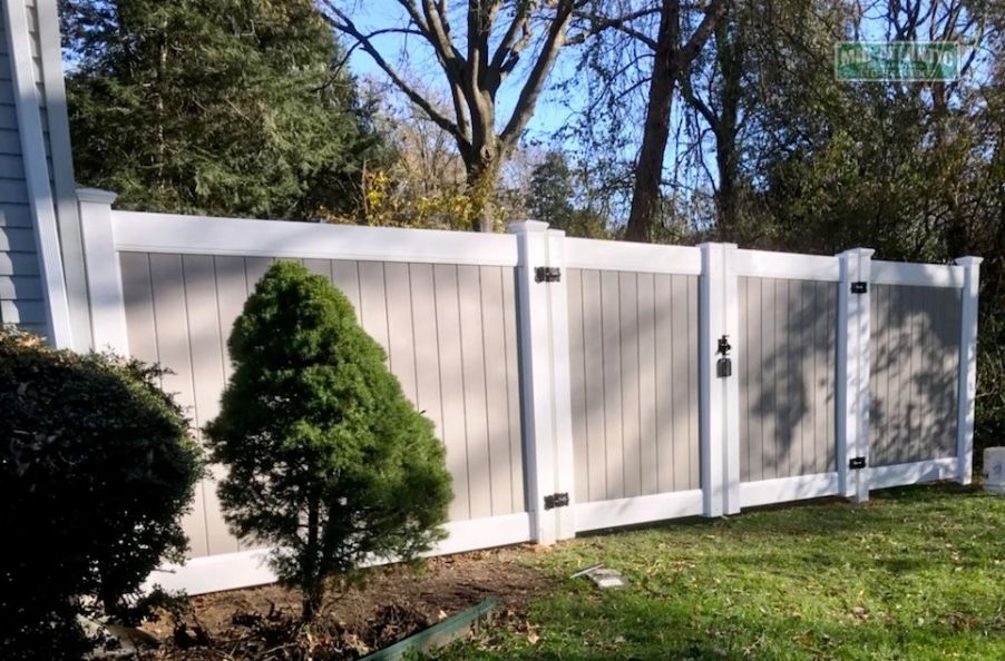 Mix and Match colors. This customer went with our chesterfield style fence with white frame and gray slats. What a beauty. Vinyl privacy fence in Davidsonville Maryland.