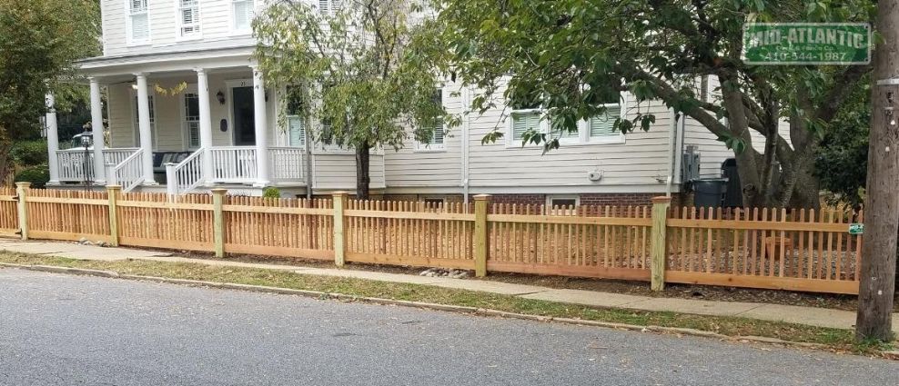 Another cedar Eastport picket in east port Maryland. This customer loved the fence we installed she had us to do the same fence for her home. Perfect!