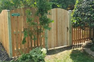 mid-atlantic deck and fence dog fence company in laurel