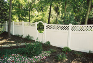 mid-atlantic deck and fence dog fence company in Gaithersburg