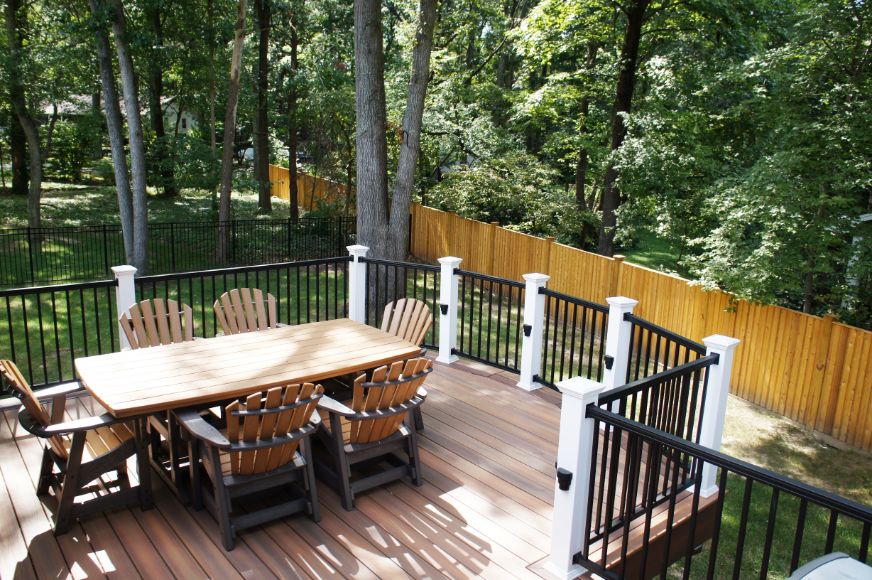 An ariel shot of this recently completed Severna Park deck really shows the barrel front looks on this beauty.