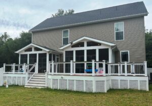 mid-atlantic deck and fence screen porch contractor in Poolesville