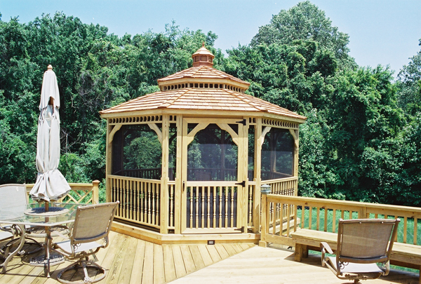 mid-atlantic deck and fence screen porch contractor in lutherville